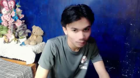 Snapshot of bry_cumxx chatting on 04/07/26, 09:21 bryan online show from 04/07/26, 09:21