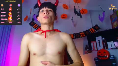 Snapshot of bryam_hot chatting on 10/26/25, 02:28 BRYAM INDEPENDENT MODEL online show from 10/26/25, 02:28