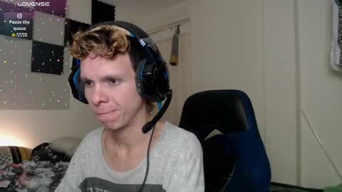 bryamado online show from 02/18/25, 02:27