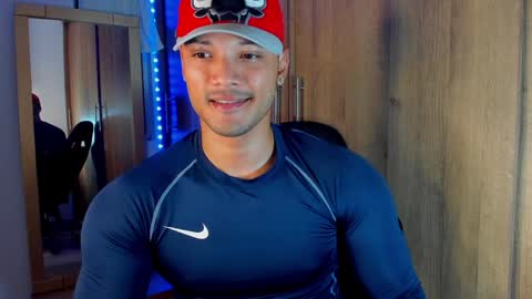 Snapshot of bryan_boy_ chatting on 12/31/24, 11:06 bryan online show from 12/31/24, 11:06