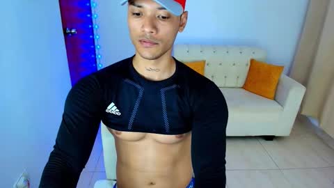 Snapshot of bryan_boy_ chatting on 03/04/26, 11:11 bryan online show from 03/04/26, 11:11