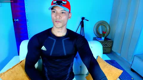 Snapshot of bryan_boy_ chatting on 04/12/26, 12:59 bryan online show from 04/12/26, 12:59