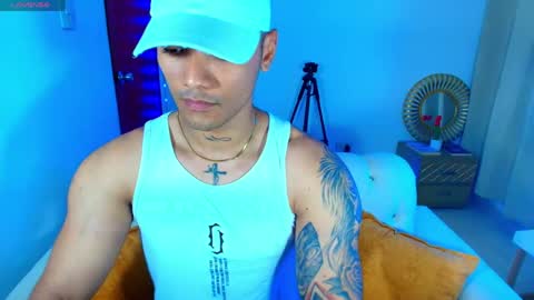 Snapshot of bryan_boy_ chatting on 05/09/26, 02:28 bryan online show from 05/09/26, 02:28