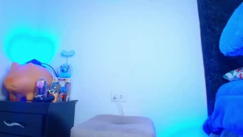 Snapshot of bryan_hot_23 chatting on 07/31/26, 06:51 bryan online show from 07/31/26, 06:51