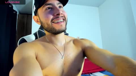 bryan_oficials online show from 10/11/25, 03:28