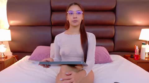 bryannamiller online show from 04/26/26, 01:31