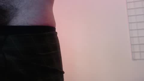 Snapshot of bt5002 chatting on 02/21/26, 10:11 BT online show from 02/21/26, 10:11