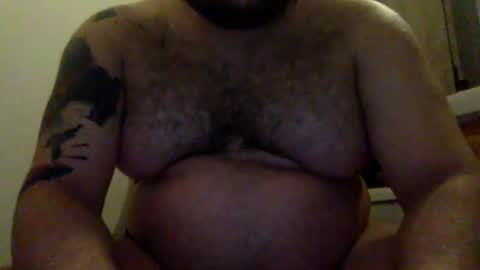 Snapshot of bttmchub98 chatting on 03/08/25, 11:28 bttmchub98 online show from 03/08/25, 11:28