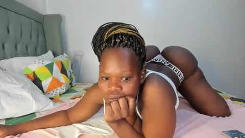 Snapshot of bubble_big_booty chatting on 01/16/25, 10:53 Stacy420 online show from 01/16/25, 10:53