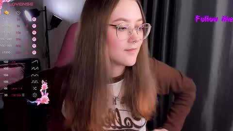 Snapshot of bubble_bunny chatting on 11/23/25, 11:37 Ruby online show from 11/23/25, 11:37