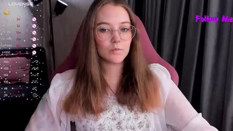 Snapshot of bubble_bunny chatting on 12/04/25, 11:13 Ruby online show from 12/04/25, 11:13