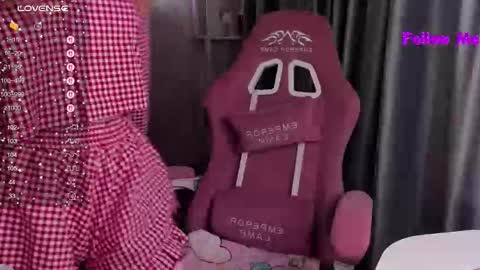 Snapshot of bubble_bunny chatting on 02/11/26, 11:32 Ruby online show from 02/11/26, 11:32