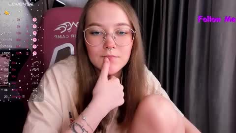 Snapshot of bubble_bunny chatting on 02/24/26, 12:08 Ruby online show from 02/24/26, 12:08