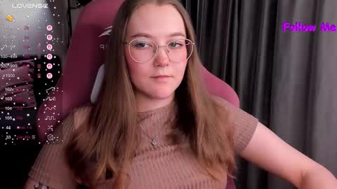 Snapshot of bubble_bunny chatting on 02/25/26, 11:36 Ruby online show from 02/25/26, 11:36