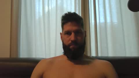 Snapshot of bubblebee1982 chatting on 12/07/24, 08:22 bubblebee1982 online show from 12/07/24, 08:22