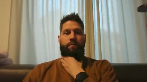 Snapshot of bubblebee1982 chatting on 12/11/24, 08:26 bubblebee1982 online show from 12/11/24, 08:26