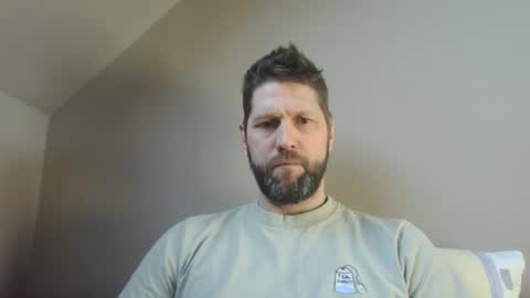 Snapshot of bubblebee1982 chatting on 03/03/26, 09:59 bubblebee1982 online show from 03/03/26, 09:59