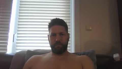 bubblebee1982 online show from 05/13/26, 05:32