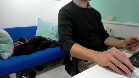 Snapshot of bubblebumdave chatting on 11/06/25, 10:27 Bubblebum online show from 11/06/25, 10:27