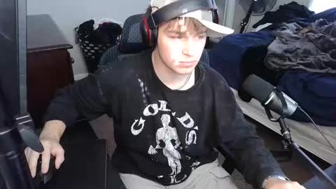 BubblebuttBdn online show from 11/11/25, 05:13