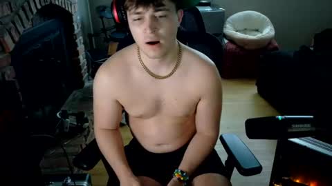 BubblebuttBdn online show from 06/14/26, 08:55