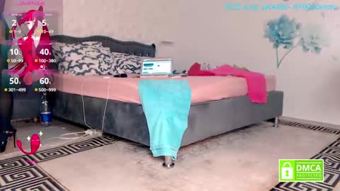 Snapshot of bubblebuttveronica chatting on 02/22/25, 06:28 Nylon queen  genuine model who bring pantyhose on chaturbate for first time   the others just copy my room for money  online show from 02/22/25, 06:28