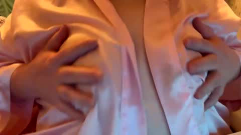 Snapshot of bubblegirl0 chatting on 03/15/26, 08:37 bubblegirl online show from 03/15/26, 08:37