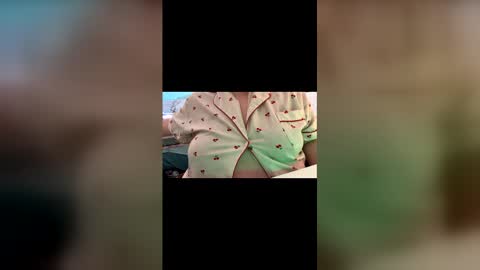 Snapshot of bubblegirl0 chatting on 03/25/26, 01:39 bubblegirl online show from 03/25/26, 01:39