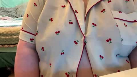 Snapshot of bubblegirl0 chatting on 03/28/26, 12:16 bubblegirl online show from 03/28/26, 12:16