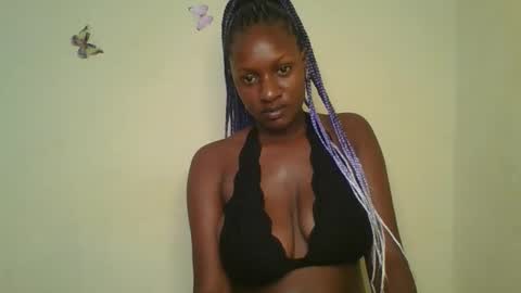Snapshot of bubblie_bae chatting on 01/12/26, 02:22 Bobbie online show from 01/12/26, 02:22