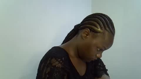 bubbly_ass30 online show from 05/04/26, 10:39
