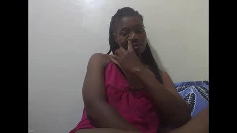 Snapshot of bubbly_jocyce chatting on 05/19/26, 11:11 talisha online show from 05/19/26, 11:11