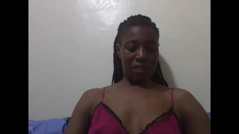 Snapshot of bubbly_jocyce chatting on 05/23/26, 03:45 talisha online show from 05/23/26, 03:45