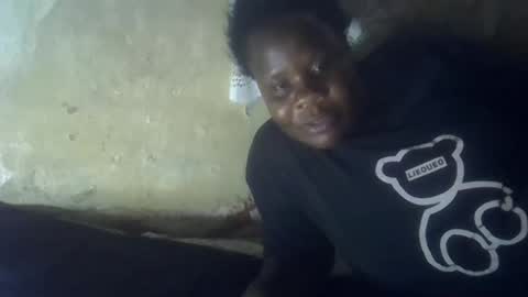 Snapshot of bubbly_joy chatting on 06/04/26, 03:18 bubbly_joy online show from 06/04/26, 03:18
