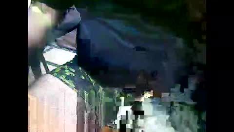 Snapshot of bublachut chatting on 02/15/26, 03:25 suzie2rogers online show from 02/15/26, 03:25