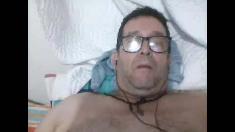 Snapshot of buchs32 chatting on 01/10/26, 06:04 buchs32 online show from 01/10/26, 06:04