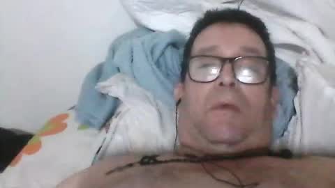 Snapshot of buchs32 chatting on 06/23/26, 05:38 buchs32 online show from 06/23/26, 05:38