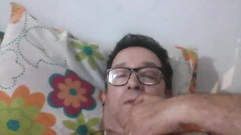 Snapshot of buchs32 chatting on 07/18/26, 05:33 buchs32 online show from 07/18/26, 05:33