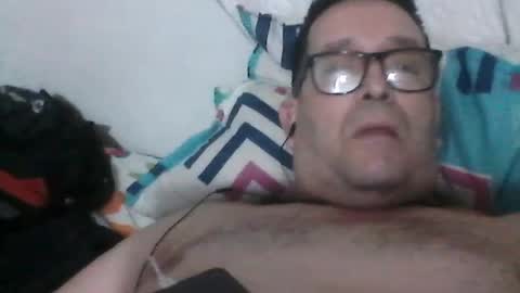 Snapshot of buchs32 chatting on 08/02/26, 05:28 buchs32 online show from 08/02/26, 05:28
