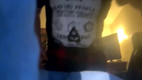 Snapshot of buckoykang chatting on 01/26/25, 11:39 buckoykang online show from 01/26/25, 11:39