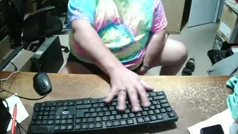 Snapshot of bucku2 chatting on 01/16/25, 10:23 Bucku2 online show from 01/16/25, 10:23