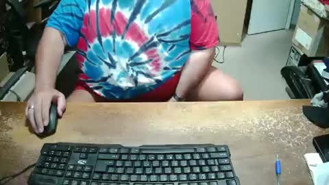 Snapshot of bucku2 chatting on 09/24/25, 10:24 Bucku2 online show from 09/24/25, 10:24