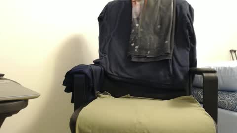 Snapshot of buckwheat71 chatting on 03/12/26, 12:11 buckwheat71 online show from 03/12/26, 12:11