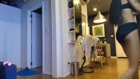 buddiup2 online show from 10/17/25, 02:30