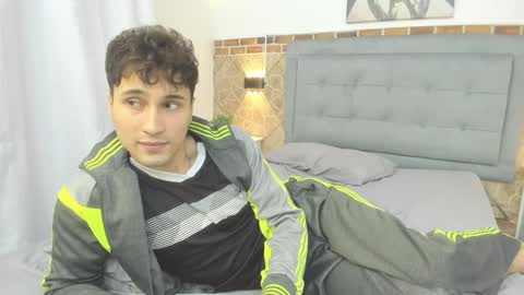 Buddy Whitte online show from 01/21/25, 02:26