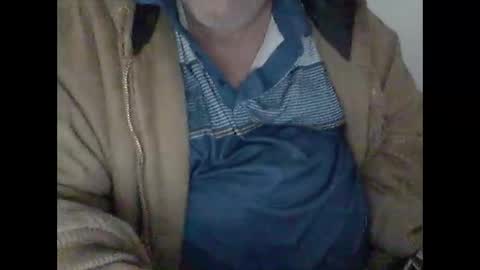 Snapshot of buddyluvzumore chatting on 01/26/25, 04:41 buddyluvzumore online show from 01/26/25, 04:41