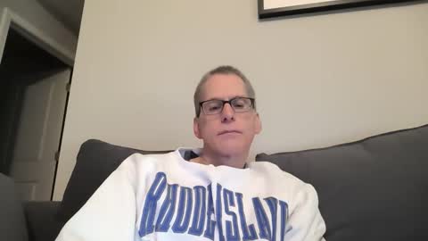 Snapshot of budman004 chatting on 01/18/26, 02:59 budman004 online show from 01/18/26, 02:59