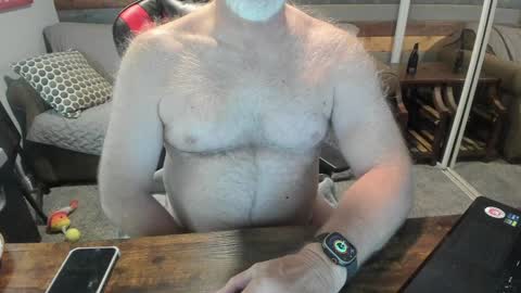 Snapshot of budnsocalii chatting on 12/26/24, 06:43 Bud online show from 12/26/24, 06:43