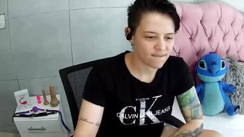 bug2025 online show from 12/03/25, 02:19