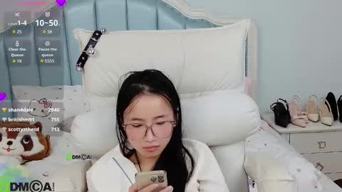 Sandy----xx online show from 11/30/25, 03:21